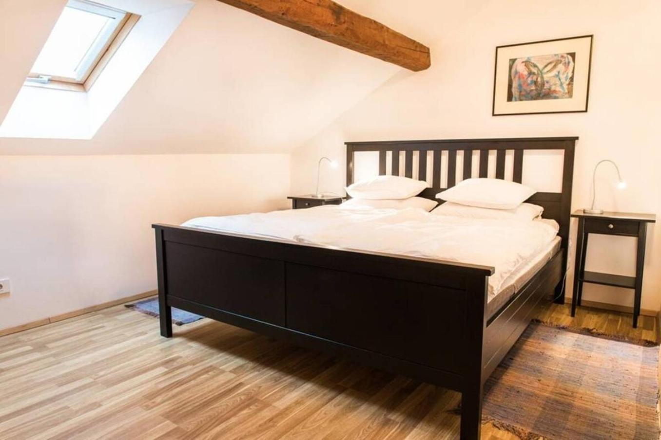 House Maharac With 3 Apartments Till 18 Persons Kamno Zewnętrze zdjęcie