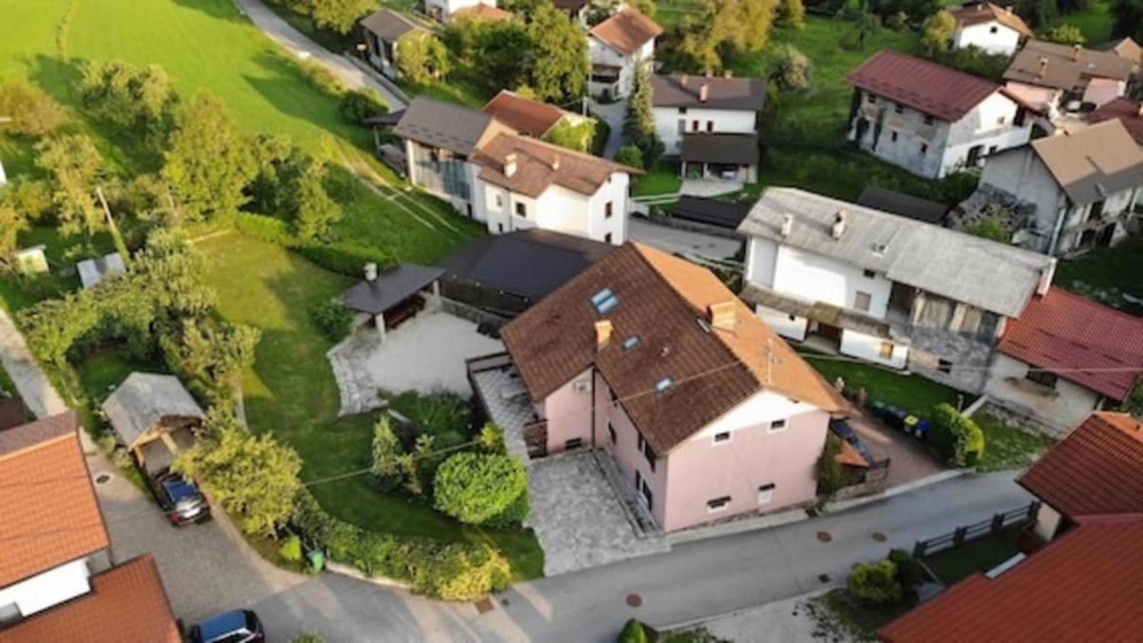 House Maharac With 3 Apartments Till 18 Persons Kamno Zewnętrze zdjęcie